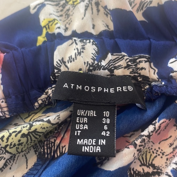 BEAUTIFUL OFF SHOULDER DRESS - Picture 6 of 6